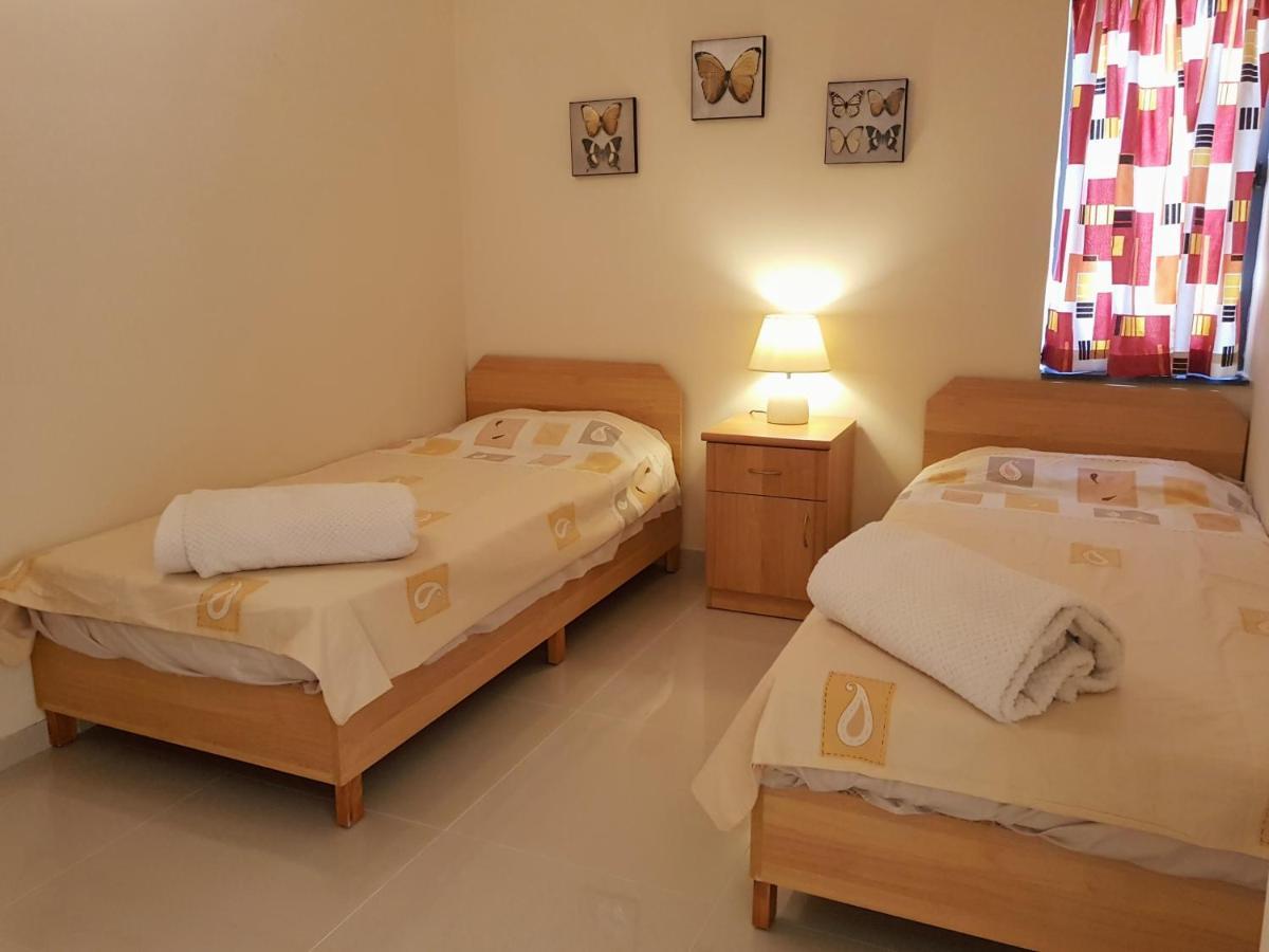 Charming Apartment-Wifi-Sleeps 5 Marsaskala Exteriér fotografie