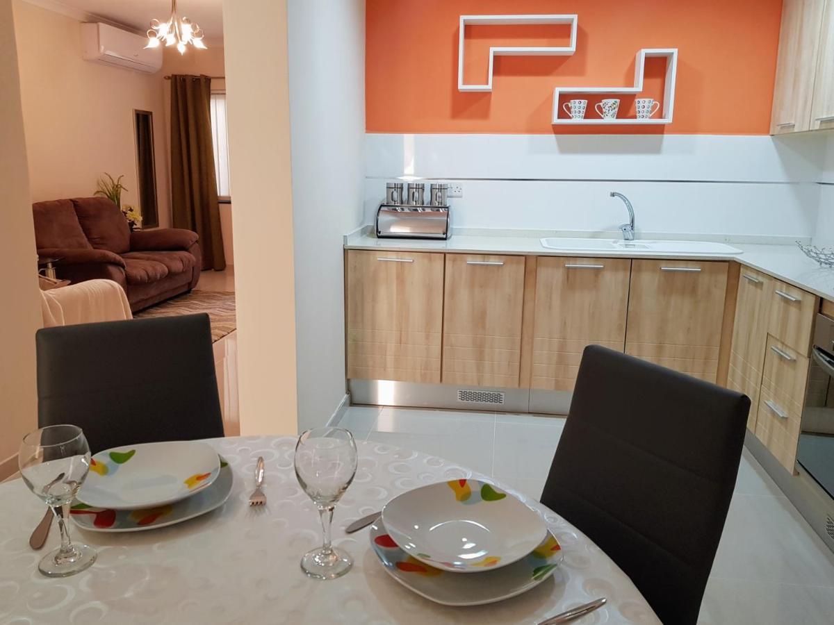 Charming Apartment-Wifi-Sleeps 5 Marsaskala Exteriér fotografie