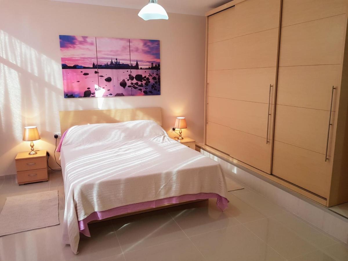 Charming Apartment-Wifi-Sleeps 5 Marsaskala Exteriér fotografie